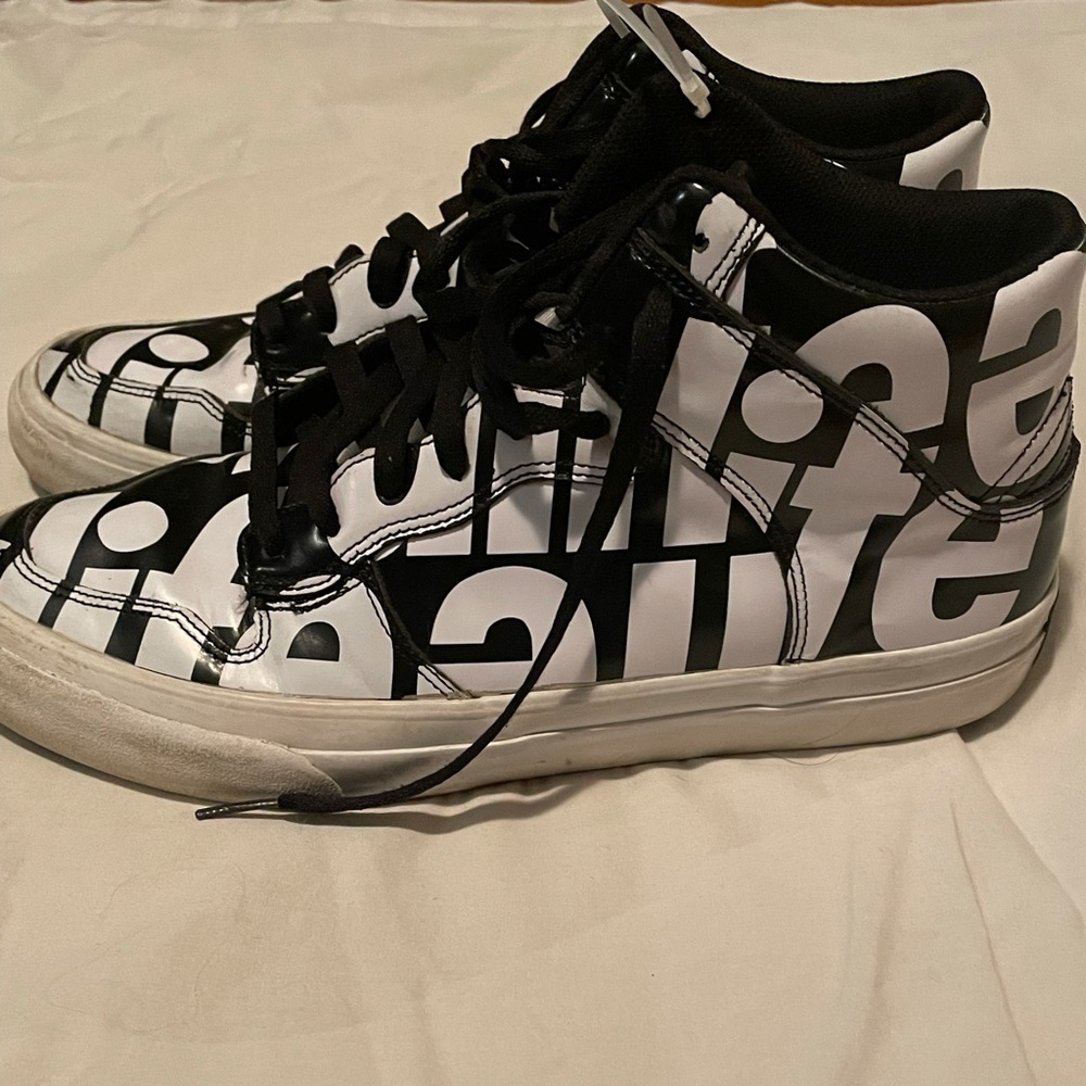 Rare ALIFE Everybody High All Over Size 11 2009